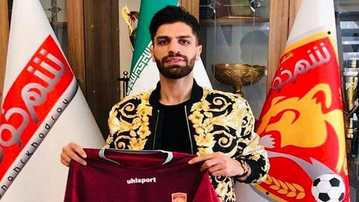 هافبک شهر خودرو امروز پرسپولیسی می شود؟ هافبک شهر خودرو امروز پرسپولیسی می شود؟