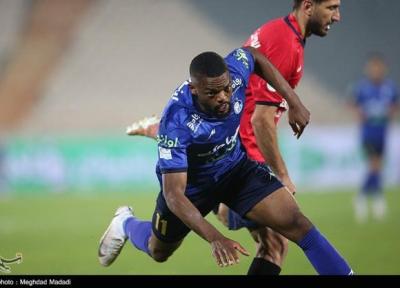 فلاحت زاده: اتفاقات قبل از بازی گل گهر ، استقلال شائبه ایجاد می کند