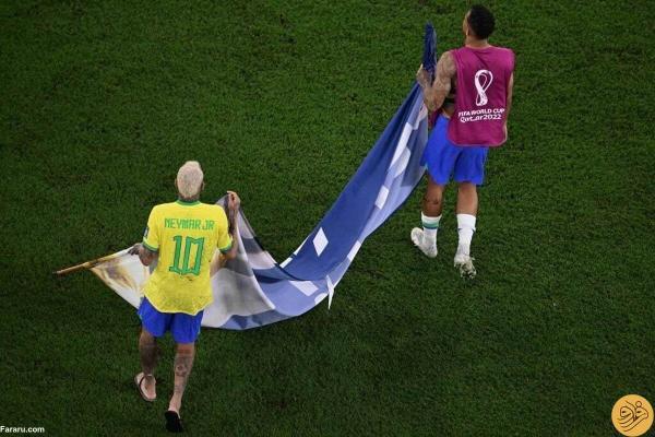 کار قشنگ بازیکنان برزیل برای پله